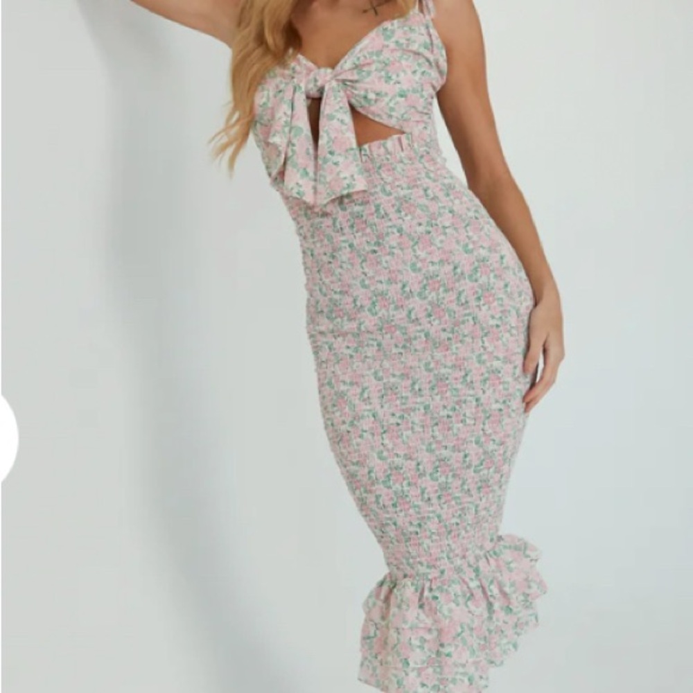 MABLE Floral Body con Midi Dress